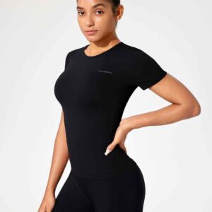 快速排汗衬衫跨境电商热销品牌服饰源头工厂