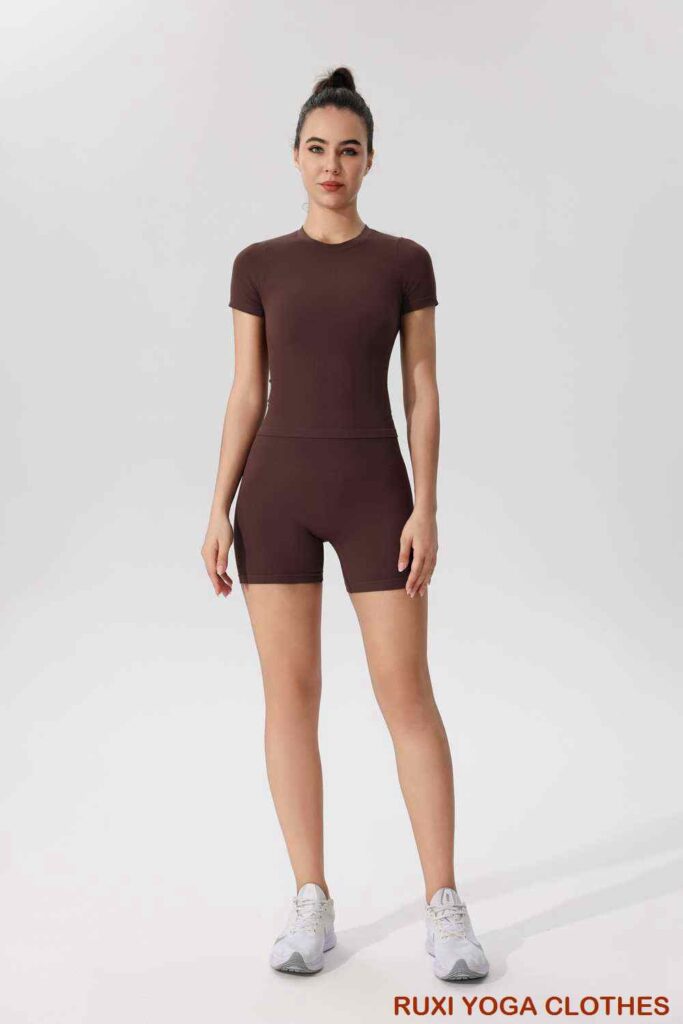 黑色瑜伽上衣出口生产厂家工厂供应商推荐